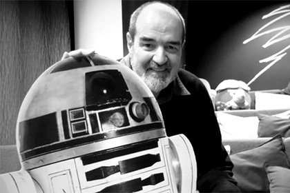 Умер творец R2-D2 Умер творец R2-D2